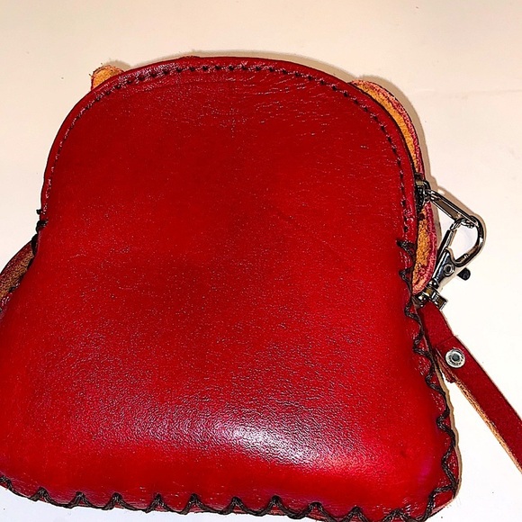 Genuine Leather Handmade Artisan Red Animal Puppy Carrying Pouch Wristlet. - Picture 3 of 4